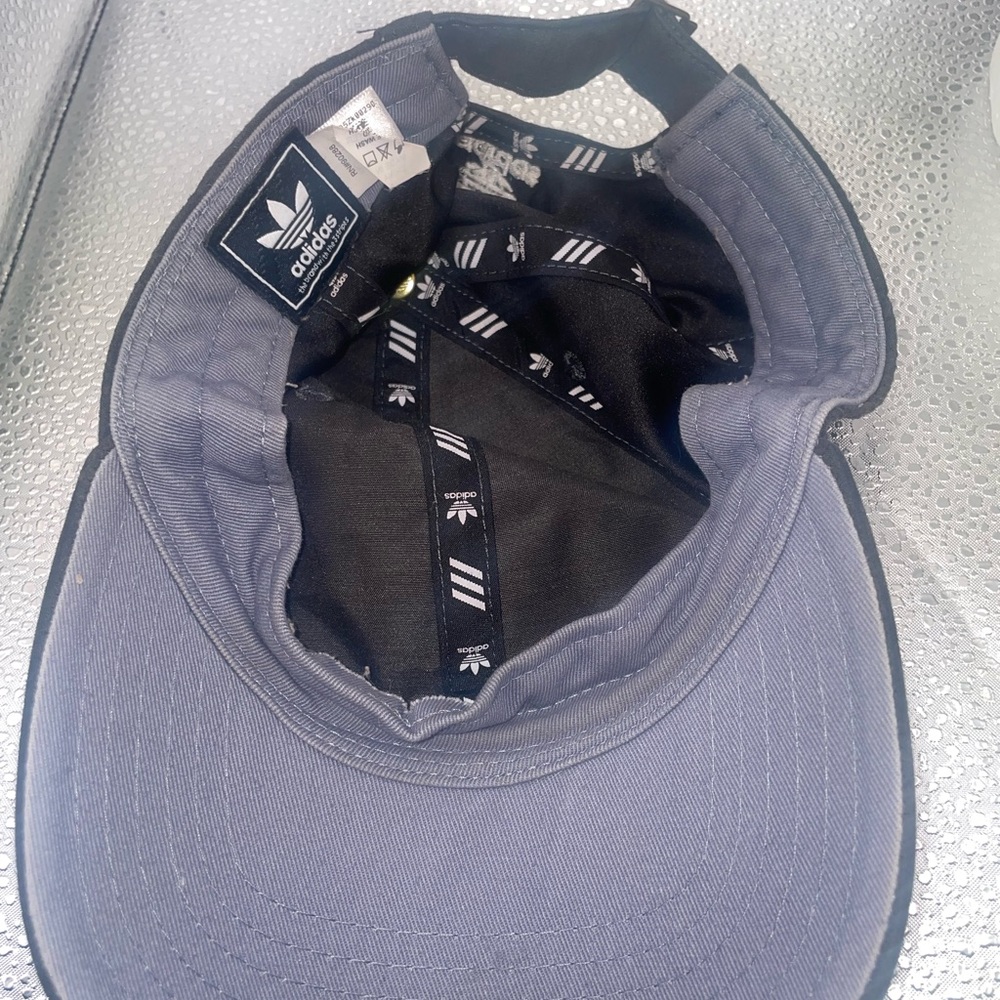 ADIDAS HAT - Picture 5 of 5